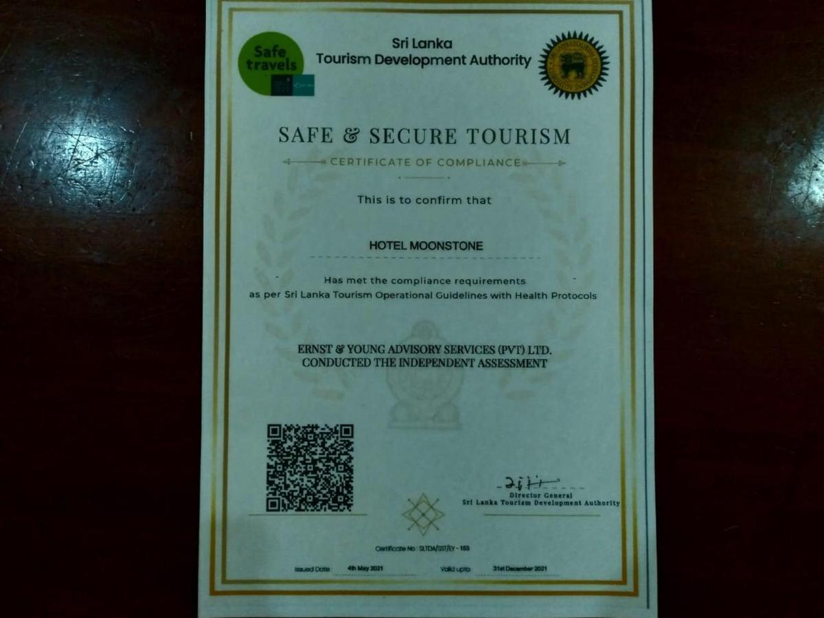 Hotel Moonstone Anuradhapura Kültér fotó