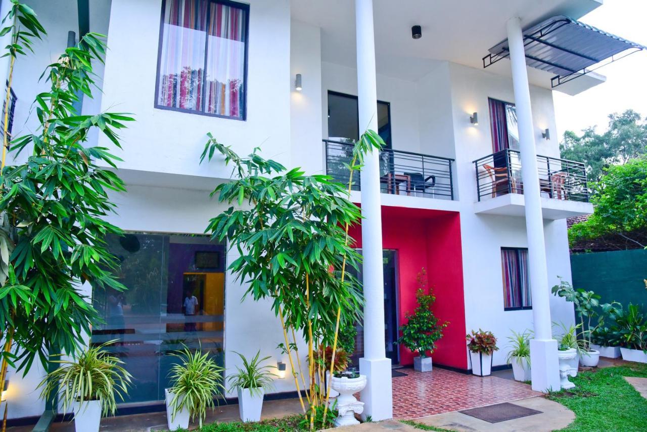 Hotel Moonstone Anuradhapura Kültér fotó
